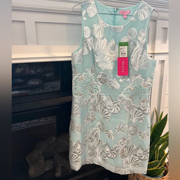 COPY - Lilly Pulitzer - size 10 - Picture 1 of 2